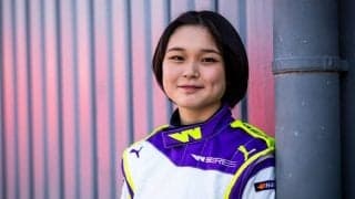 美少女レーサー野田樹潤が女性限定の国際フォーミュラカー選手権「Wシリーズ」にフル参戦　鈴鹿も走ります