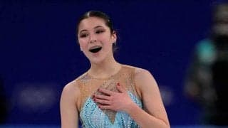 米フィギュア女子が新宿ゴールデン街に出没　韓国選手と日本満喫に反響「プリクラ可愛い」