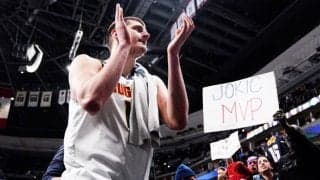 NBA史上初の快挙を達成したヨキッチ「自分はただ試合に勝とうと努力しているだけ」