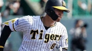 153キロ粉砕「これはいかついな」　佐藤輝明の“スレスレ弾”が「やっぱパワー凄い」