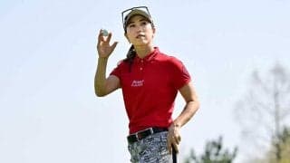 上田桃子「最後はちょっと恥ずかしかった」　“桃子対決”を制した通算17勝目も苦笑い