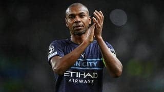 フェルナンジーニョが今季限りのシティ退団を明言　「まだトップチームでプレーし続けたい」