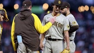 ダルビッシュの9失点炎上　完璧開幕戦から別人ぶりに米記者悲鳴「まるで事件現場だ」