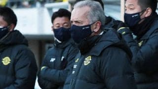 柏ネルシーニョ監督が手術…アキレス腱断裂の重傷