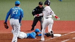 ハム吉田輝星、執念のダイビングでユニ泥だらけ　清宮が打球弾くもアウトに騒然
