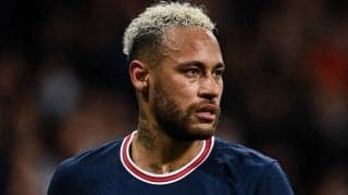 守護神ネイマール誕生?! 鮮やかなセービングを披露し咆哮「ケイロル・ナバス!!」