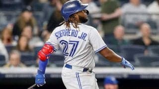 大谷翔平のライバル、ヤ軍エース粉砕の2打席連続弾に米衝撃「98マイルのボール球を…」