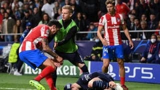 至高の戦いが両軍入り乱れる大乱闘に発展！ 髪を掴み罵り合う展開に…