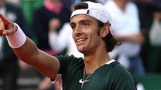  ムセッティ初16強 オジェ撃破 