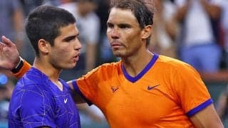 療養中のナダルが自身のアカデミーでジュニアと触れ合う。順調にいけば5月のマドリード大会で復帰の予定