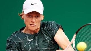 シナー初の8強 ルブレフ撃破