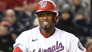 【MLB】ボールが直撃して悶絶…　元燕助っ人の“悲劇”は「見るだけで痛い」「かわいそう」