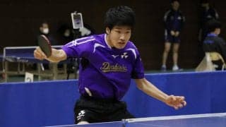 同志社大A、齋木らルーキー3選手が勝利で決勝進出　男子団体準決勝＜卓球・関西学生新人大会＞