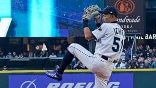 【MLB】イチロー氏の「球威すごっ」　伸びる剛球決める48歳は「現役時代とパッと見変わらん」