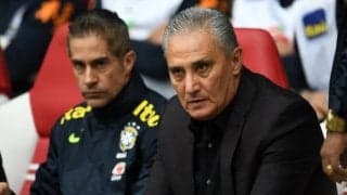 「日本代表監督候補」だったチッチがセレソンに現代的サッカーをもたらした【W杯カタール大会に乗り込む「歴代最強」ブラジル代表】(4)