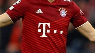 バイエルンの来季ユニは“ボーダー”か、異なる太さのラインが21本描かれるとリーク