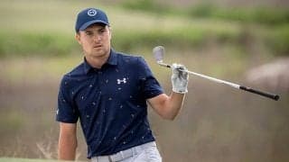 大きな“邪魔者”がバンカーを疾走　米ゴルフのハプニングに驚き「この日のスターだ」