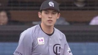 佐々木朗希の“危機”に助っ人が珍アピール　「笑ってしまった」突発行動が話題