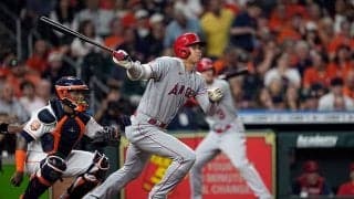 大谷翔平に「砂かけるポーズしてた」　敵軍捕手との一瞬のやり取りに日本のファン反応