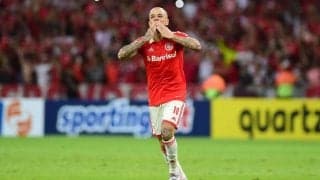 元アルゼンチン代表のアンドレス・ダレッサンドロが41歳で現役引退…2010年には日本代表とも対戦