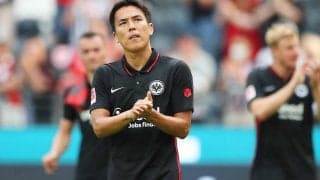 「家族でお揃い最高」長谷部誠が春の訪れを告げ、家族4人お揃いのスニーカー投稿「ファミリーでPUMA」