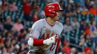 大谷翔平、今度はバント安打！　5回完全＆11Kに続き米記者驚き「いろいろ起きすぎだ」