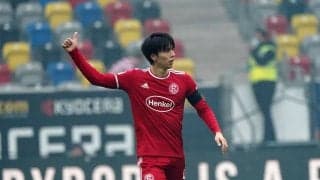 日本代表・田中碧の｢神対応｣が話題に!!川崎フロンターレ時代から変わらない…デュッセルドルフのアカデミー生の｢TANAKA｣コールに応えた｢行動｣