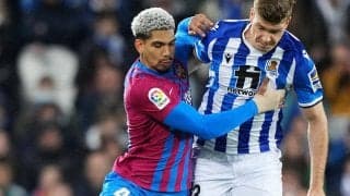 負傷交代のバルサDFアラウホが右ヒザを捻挫…大事に至らずか