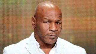 航空機乗客殴打騒動でタイソン側が主張　泥酔客に「嫌がらせされ、ボトル投げられた」