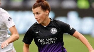 月面を模した加工が話題！ アポロ計画から50周年、NASAの月面探査計画をインスパイアしたユニフォームが登場