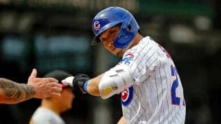 鈴木誠也、二塁打直後のベース上で取った行動に反響「お尻でベース確保するの可愛い」