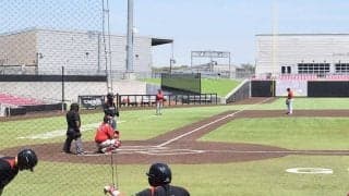 投手が本塁打を打った選手を“襲撃”　両軍入り乱れる前代未聞の暴挙に米騒然