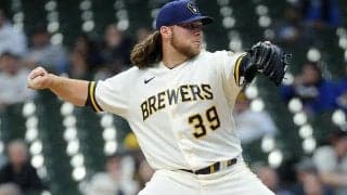 【MLB】150キロ超で変化の幅は45センチ　CY賞右腕の“無双コンビ”は「どうやって打つんだ」