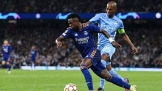 「ペップのリアクションが物語っている」ヴィニシウスがボールに触れずに相手を“股抜き”「ファンタスティックだ」