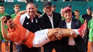 ジョコ 決勝後元コーチに感謝