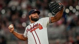 鈴木誠也に投じたメジャー最強守護神のカッターに米衝撃「最終的に左打席で捕ってる」