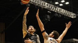 アウダとベクトンがダブルダブルの活躍…横浜がホームで茨城に勝利を収める