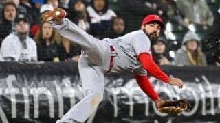 【MLB】三塁線からの爆速ノーバンが「目を見張る」　318億円男の美技は「冗談でしょ」