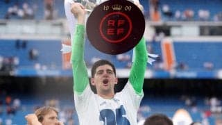 「全てのファンのおかげ」自身レアルで2度目のリーグ優勝のクルトワ「今年はとても安定していた」