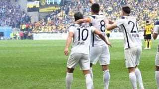 浅野拓磨がドルトムント相手に2アシストで残留に貢献! カタールW杯行きへアピール続く