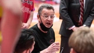 熊本、ベックHCの続投＆GM就任が決定…1年目の今季は54試合で36勝