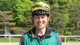 「特技は乗馬。恥ずかしがらずに言いたい」障害界のニュースター・小牧加矢太騎手の履歴書