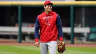 大谷翔平の“いたずら”で仰天した敵地ファン、交流を羨む声が続出「超ラッキーだ」