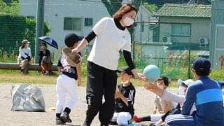 子どもたちが“五輪選手仕様”のトレーニング実践　将来見据えて指導する少年野球チーム