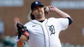 【MLB】打者も絶望のズッコケ「なんてこった」　強烈軌道で襲いくる魔球は「マジかよ」