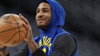 危険ファウルで肘骨折した被害選手　復帰まで1か月と米報道、監督も怒りを露わに