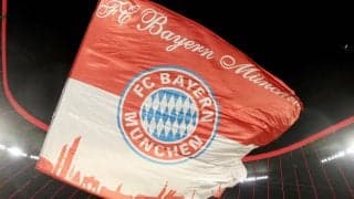 ブンデス10連覇のバイエルンの新ユニフォームが発表！ ボーダーデザインで今週末お披露目