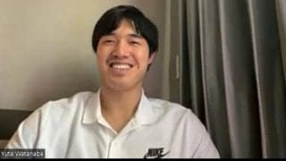 渡邊雄太が一時帰国 - 「母の手料理を食べるのも楽しみ」