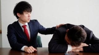 一体なぜ？「部長職 ＞ 一般社員」と「カラダを守る〇〇」との関係