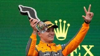 F1ドライバーの斬新すぎるヘルメットが大反響　海外ファン爆笑「間違って投げないで」